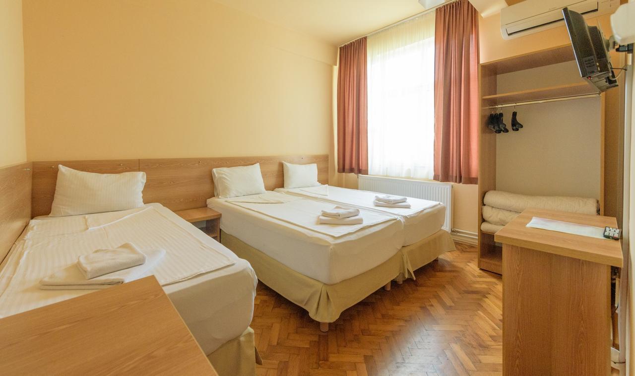 Pensiunea Tranzit Satu Mare Exterior foto